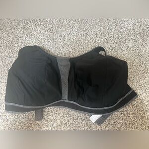 Prima Dina sports bra 38c excellent condition